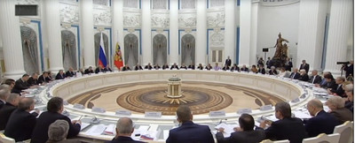 Владимир Путин пригрозил уволить "академиков" среди чиновников